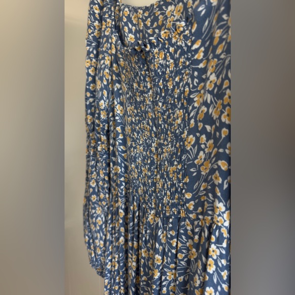 Reformation Perfect Spring Dress - Picture 9 of 9